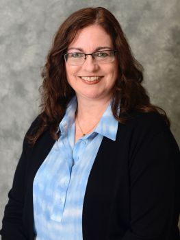 Christina Wakeley headshot